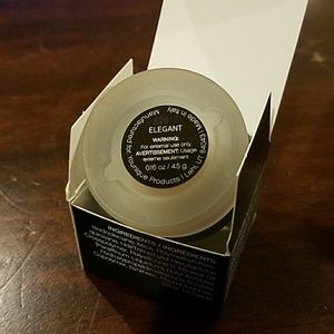 Younique Splurge Cream Shadow color: Elegant